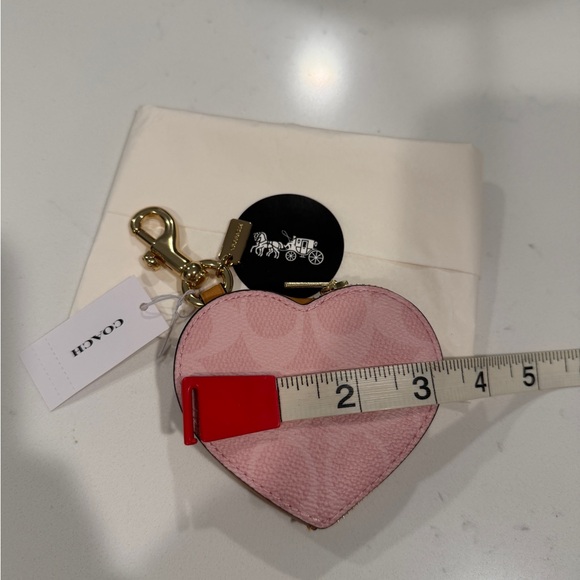 💗New! Coach! - Picture 13 of 13